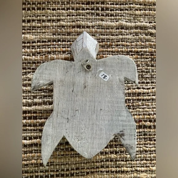 Hand crafted Set of 2 wooden Turtles - Picture 6 of 6